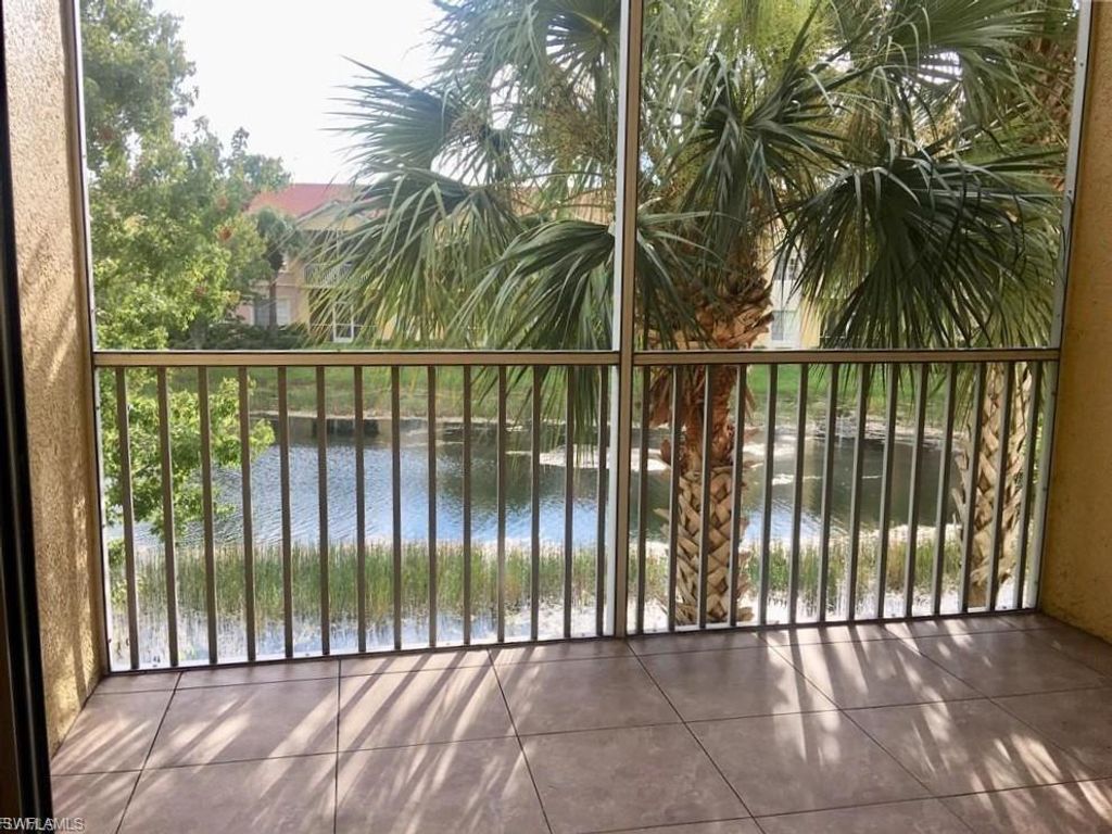 10101 Villagio Palms WAY 206, Estero, FL 33928