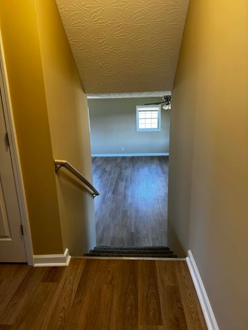 3021 Thompson Ln, Westmoreland, TN 37186