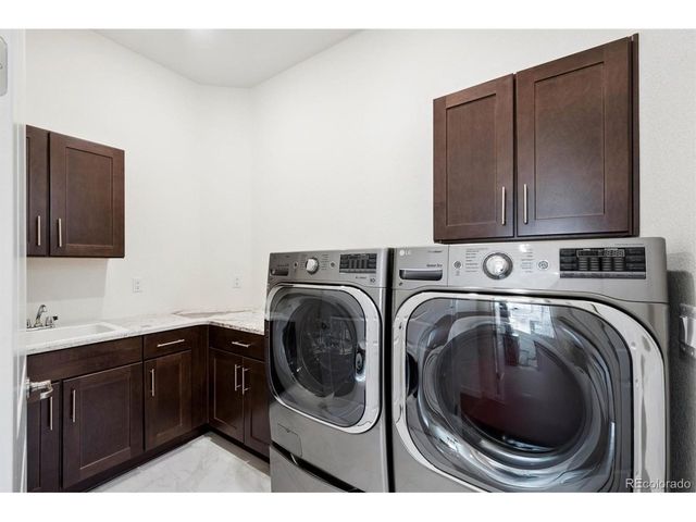 9551 Eagle River St, Littleton, CO 80125