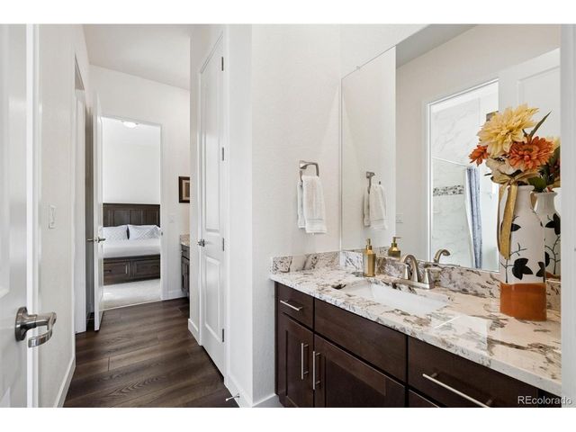 9551 Eagle River St, Littleton, CO 80125