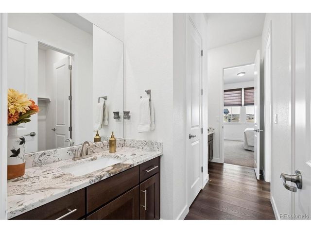 9551 Eagle River St, Littleton, CO 80125