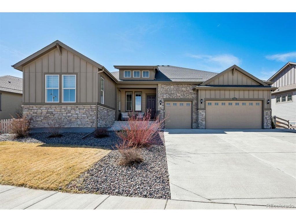 9551 Eagle River St, Littleton, CO 80125