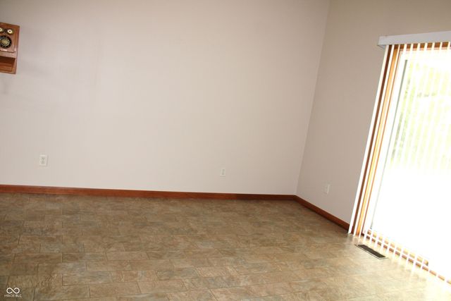 99 Center Court, Franklin, IN 46131