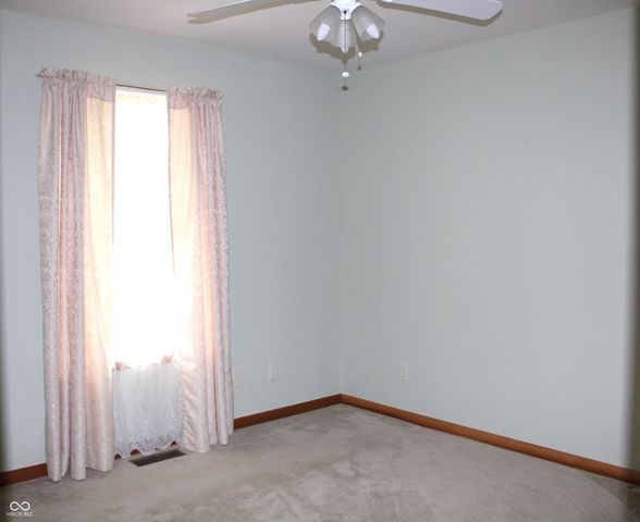 99 Center Court, Franklin, IN 46131
