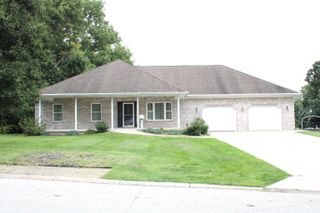 99 Center Court, Franklin, IN 46131