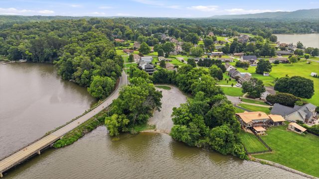 8189 Snowdrop Way, Ooltewah, TN 37363