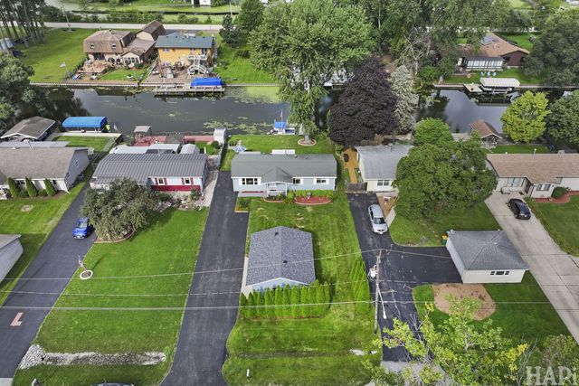 614 Livingston Street, Mchenry, IL 60050