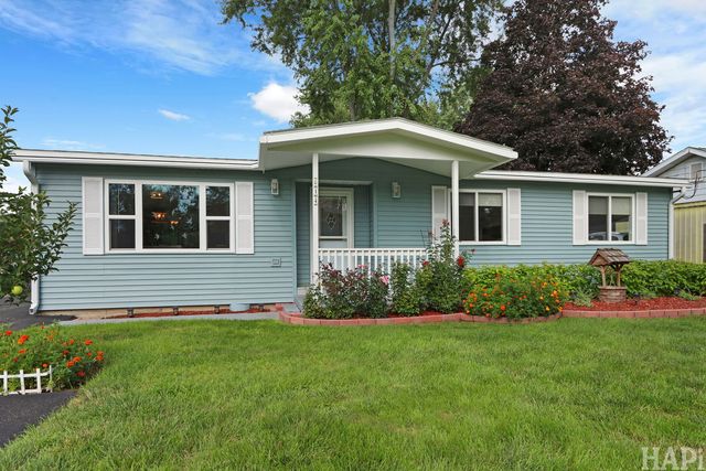 614 Livingston Street, Mchenry, IL 60050