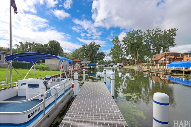 614 Livingston Street, Mchenry, IL 60050