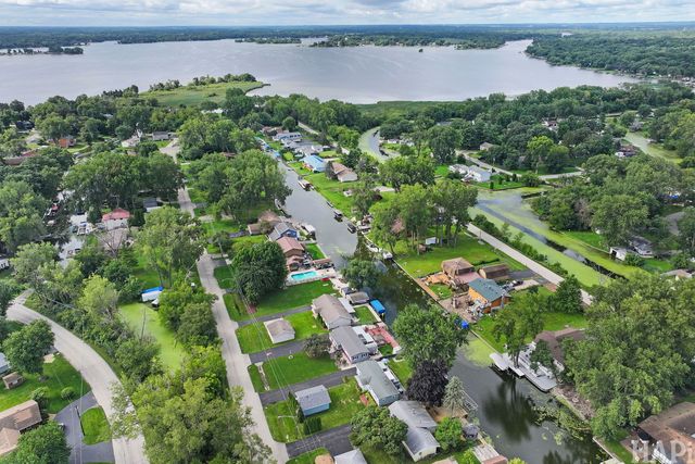 614 Livingston Street, Mchenry, IL 60050