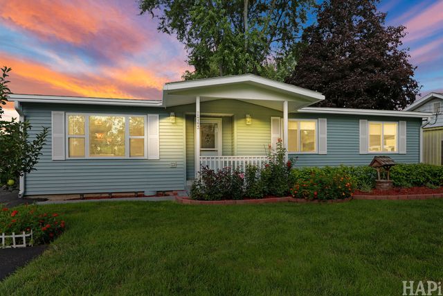 614 Livingston Street, Mchenry, IL 60050