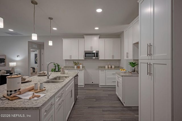 9624 GROVE HILL Lane, Jacksonville, FL 32222