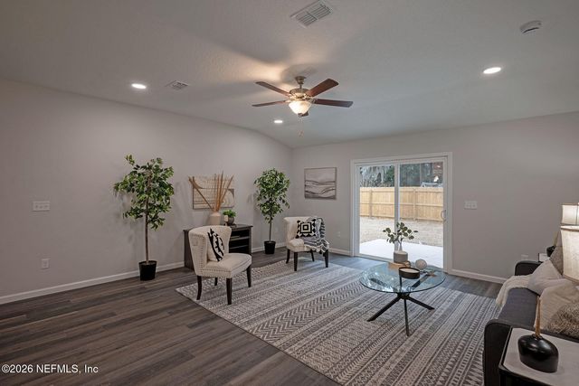 9624 GROVE HILL Lane, Jacksonville, FL 32222