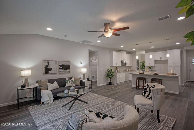 9624 GROVE HILL Lane, Jacksonville, FL 32222