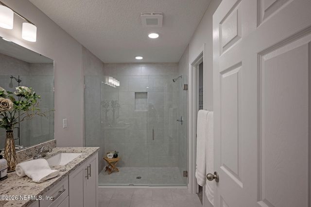 9624 GROVE HILL Lane, Jacksonville, FL 32222