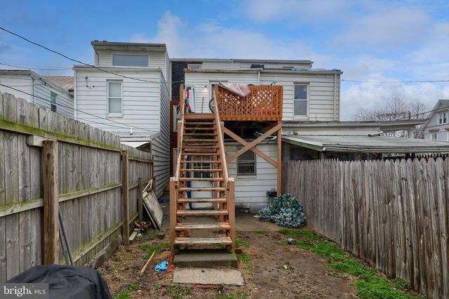 234 LOCUST ST, Steelton, PA 17113