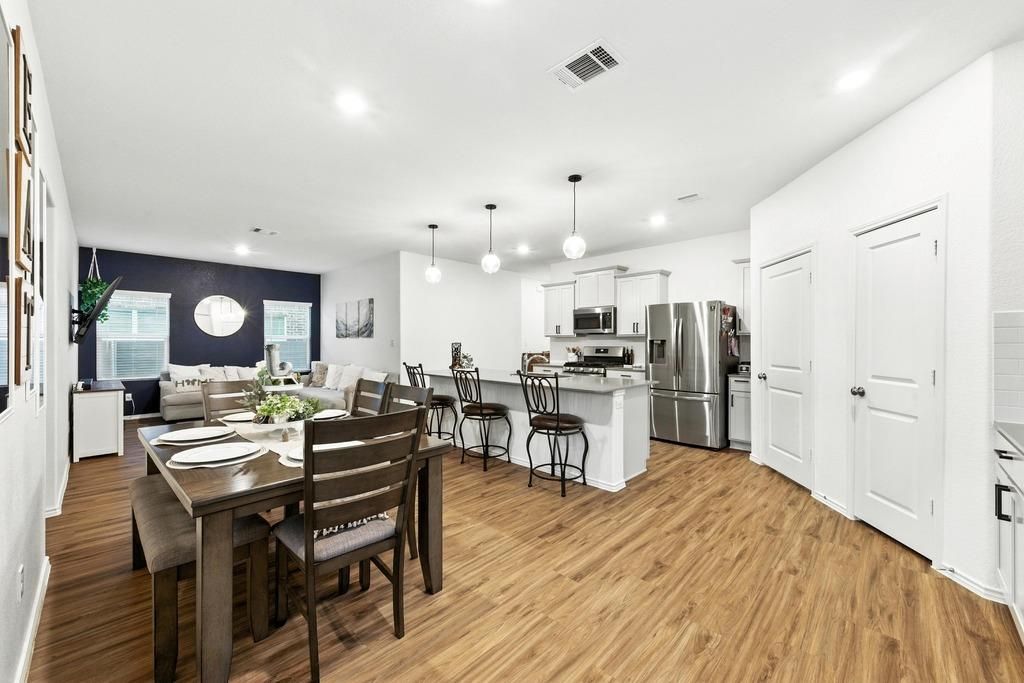 112 Cherry Ridge RD, Georgetown, TX 78628