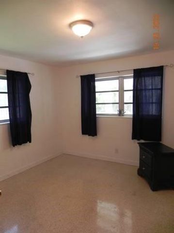 819 N Highland Drive, Hollywood, FL 33021