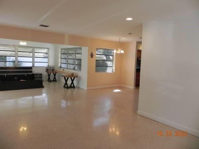 819 N Highland Drive, Hollywood, FL 33021
