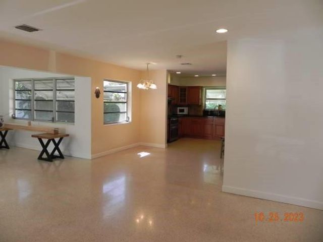 819 N Highland Drive, Hollywood, FL 33021