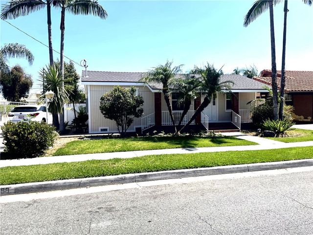 9488 Foster, Bellflower, CA 90706