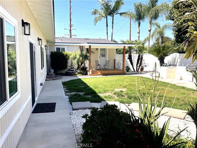 9488 Foster, Bellflower, CA 90706