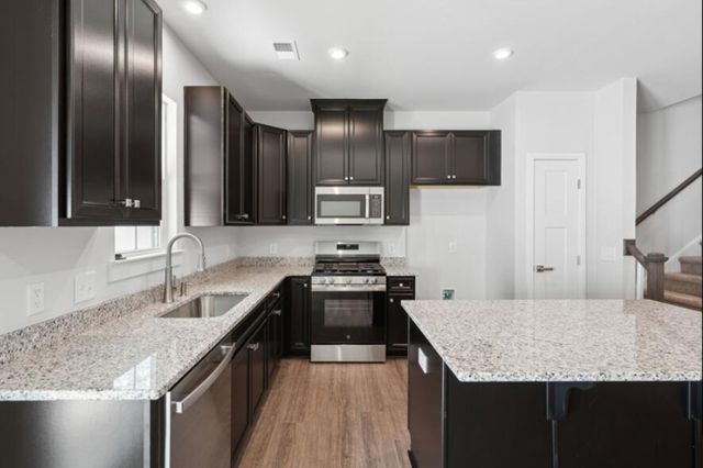 1062 Crescent Cove Lane, Summerville, SC 29483