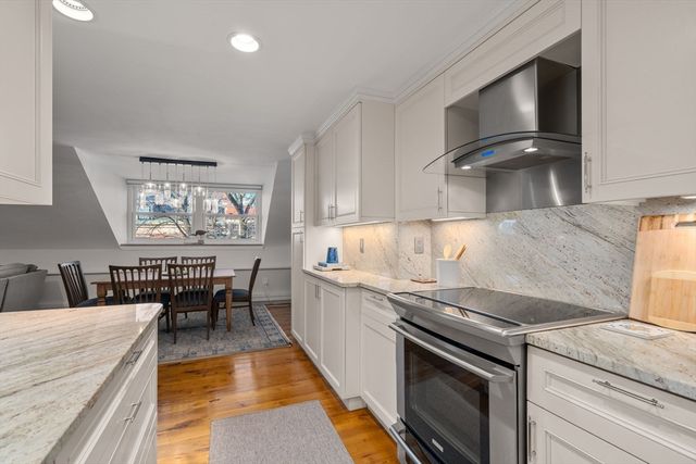 40-42 Mount Vernon St 5A, Boston, MA 02108