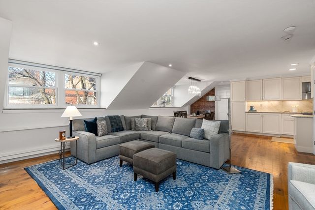 40-42 Mount Vernon St 5A, Boston, MA 02108