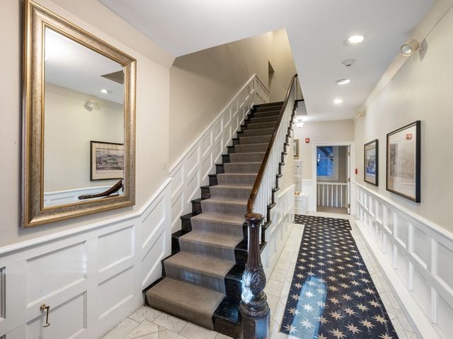 40-42 Mount Vernon St 5A, Boston, MA 02108