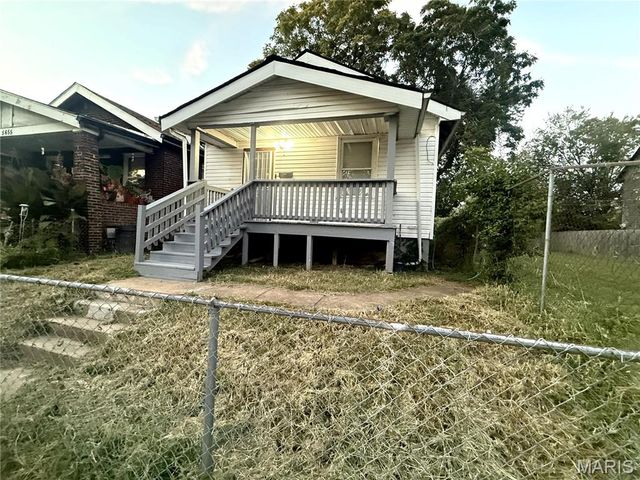 5651 Highland Avenue, St Louis, MO 63112