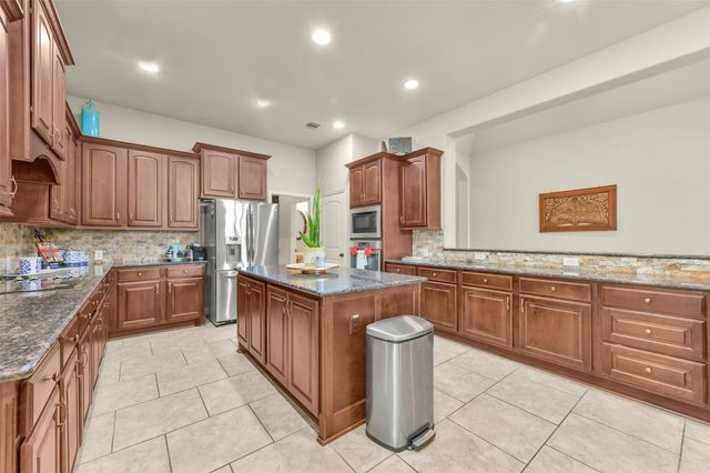 3011 Sunrise Run Lane, Pearland, TX 77584