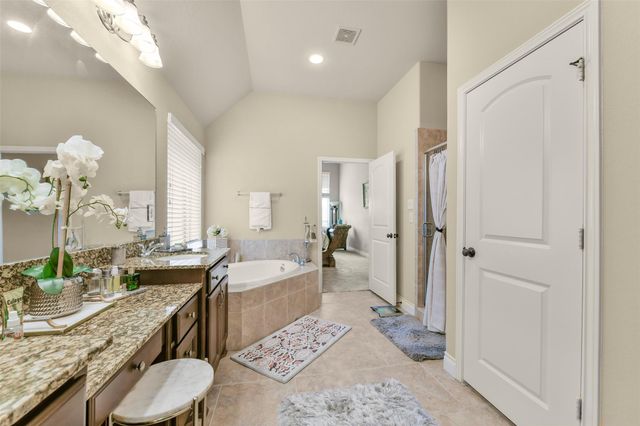 3011 Sunrise Run Lane, Pearland, TX 77584