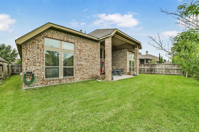 3011 Sunrise Run Lane, Pearland, TX 77584