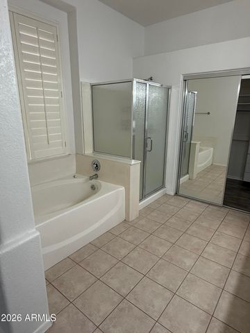 312 W ANGELA Drive, Phoenix, AZ 85023