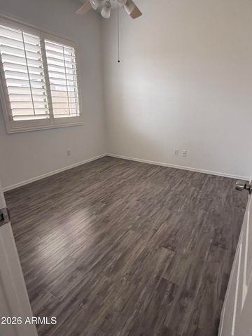 312 W ANGELA Drive, Phoenix, AZ 85023