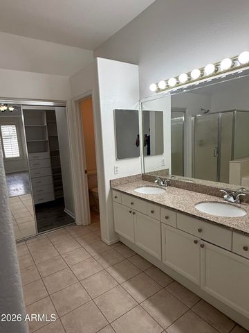 312 W ANGELA Drive, Phoenix, AZ 85023