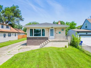 7038 W 114th Place, Worth, IL 60482