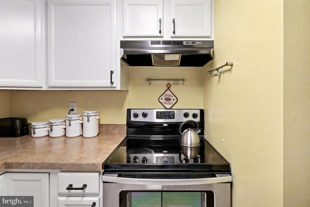 296 DEVON DR, Ruther Glen, VA 22546