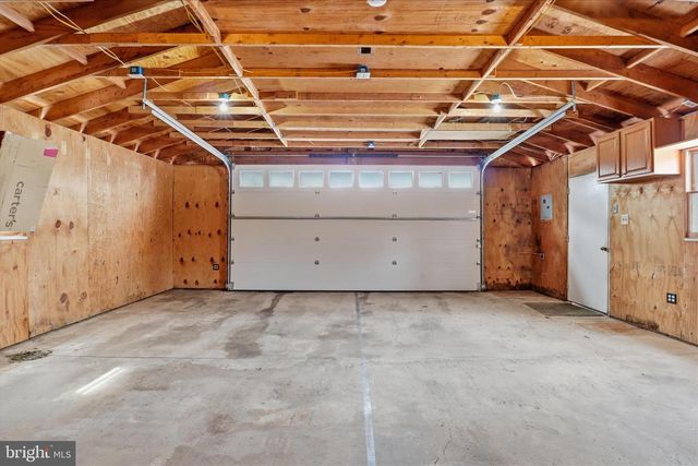 6003 BROOKLAND RD, Alexandria, VA 22310