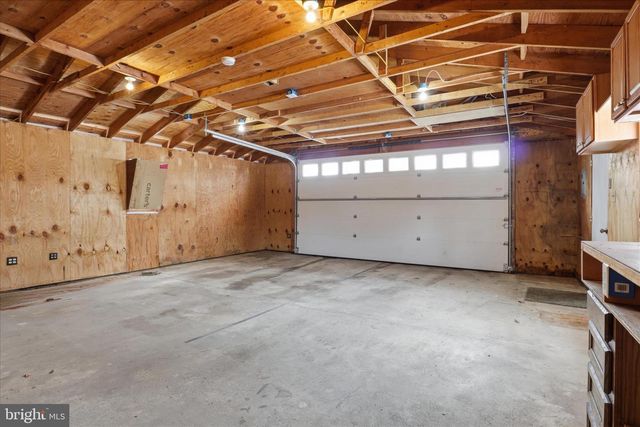 6003 BROOKLAND RD, Alexandria, VA 22310