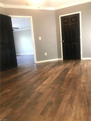1044 Bunnie Trail, Hamptonville, NC 27020