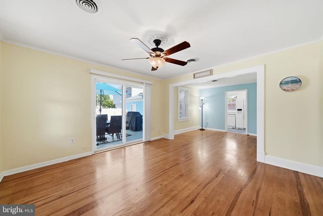 312 VERNON ST, Colonial Beach, VA 22443