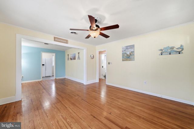 312 VERNON ST, Colonial Beach, VA 22443