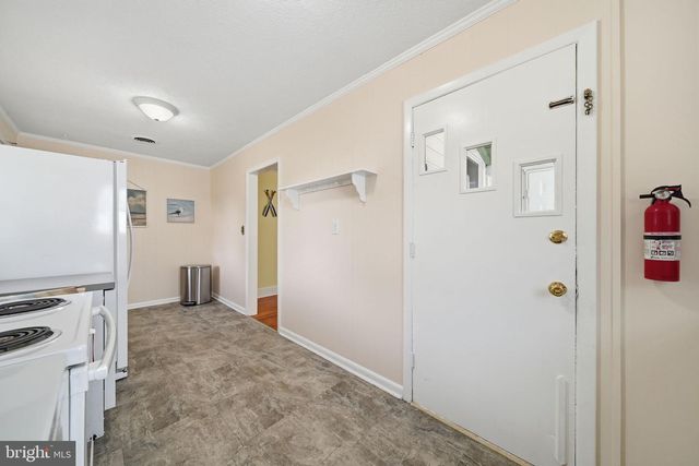 312 VERNON ST, Colonial Beach, VA 22443