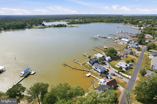 312 VERNON ST, Colonial Beach, VA 22443