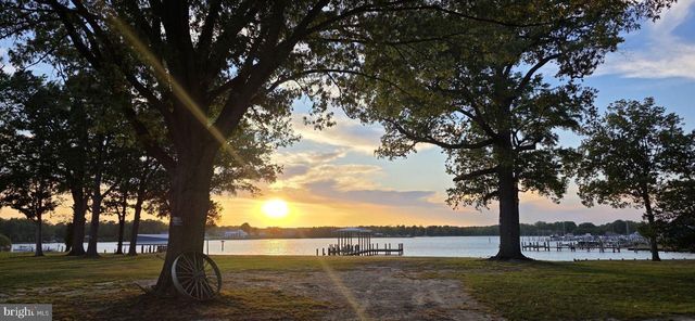 312 VERNON ST, Colonial Beach, VA 22443