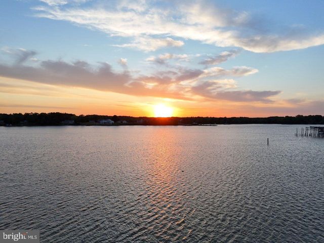 312 VERNON ST, Colonial Beach, VA 22443