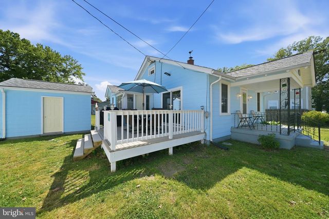 312 VERNON ST, Colonial Beach, VA 22443