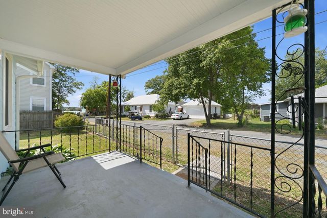 312 VERNON ST, Colonial Beach, VA 22443
